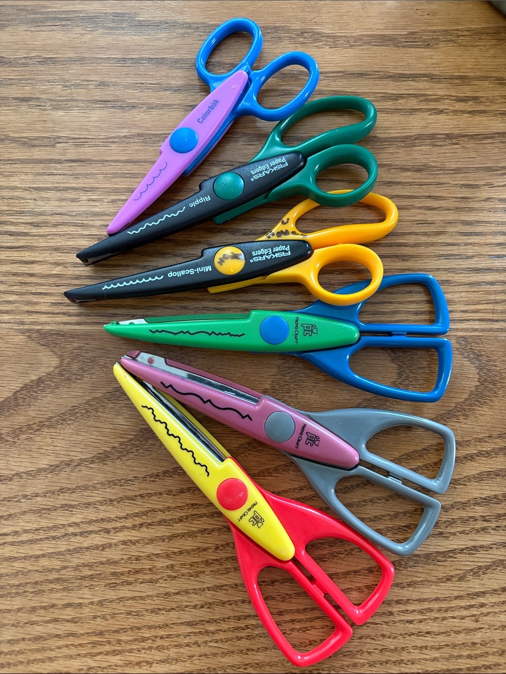 Fiskars, Provo Craft & Colorbök Decorative Paper Edger Scissors - Set of 6